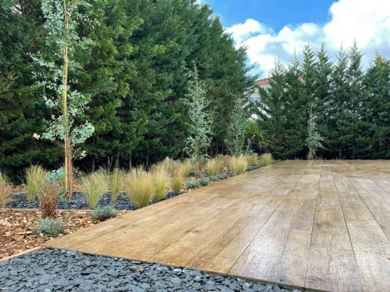 Plantation de massifs minéraux dans un jardin à Annecy, Annecy, TERR'PAYSAGE